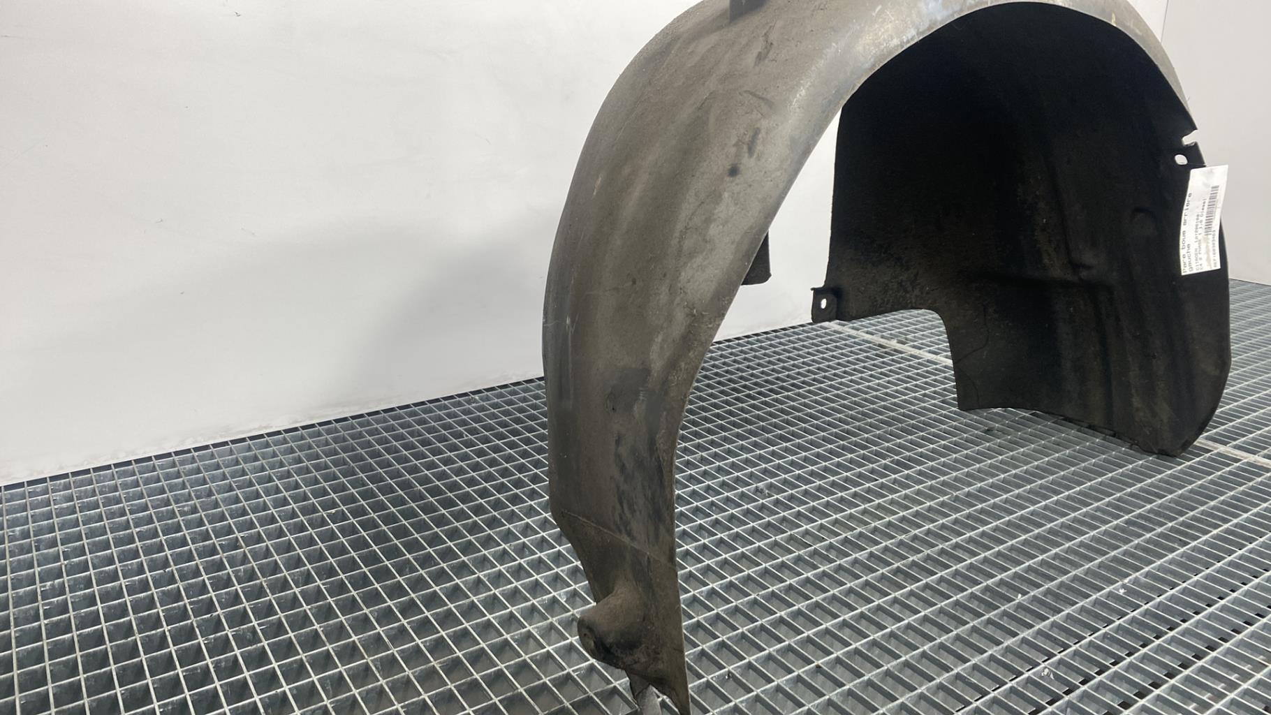 Pare boue arriere gauche CITROEN C4 2 PHASE 1 Diesel - 1