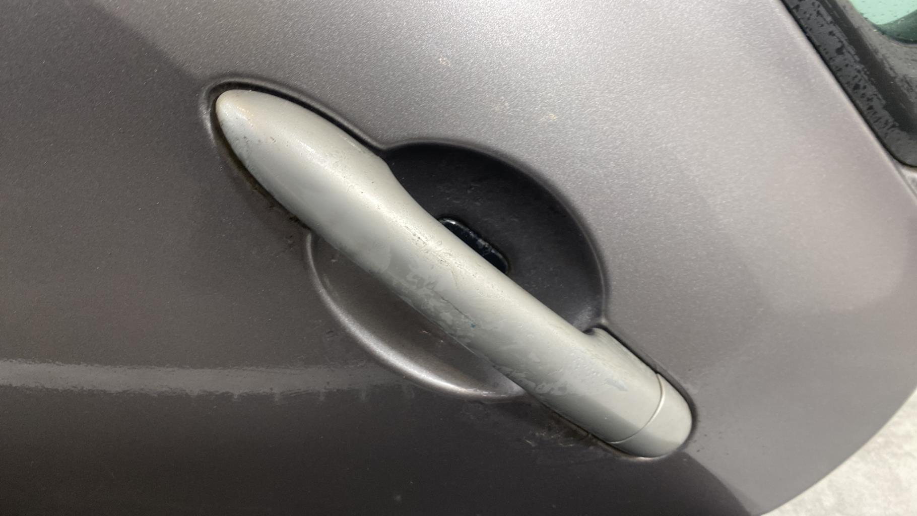 Portiera posteriore sinistra RENAULT CLIO 3 PHASE 2 BREAK Diésel - 1
