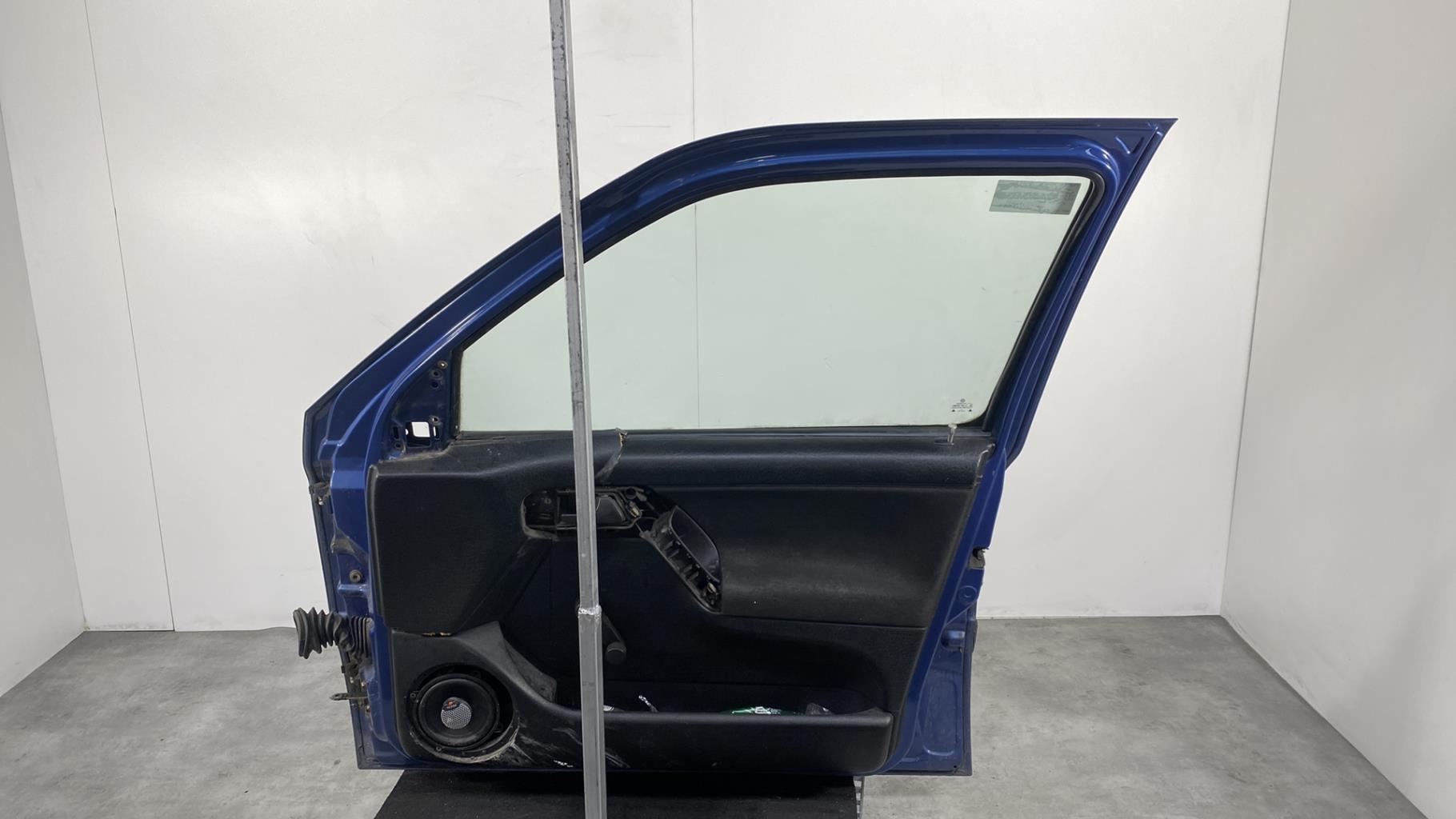 Portiera anteriore destra VOLKSWAGEN GOLF 3 Diésel - 1