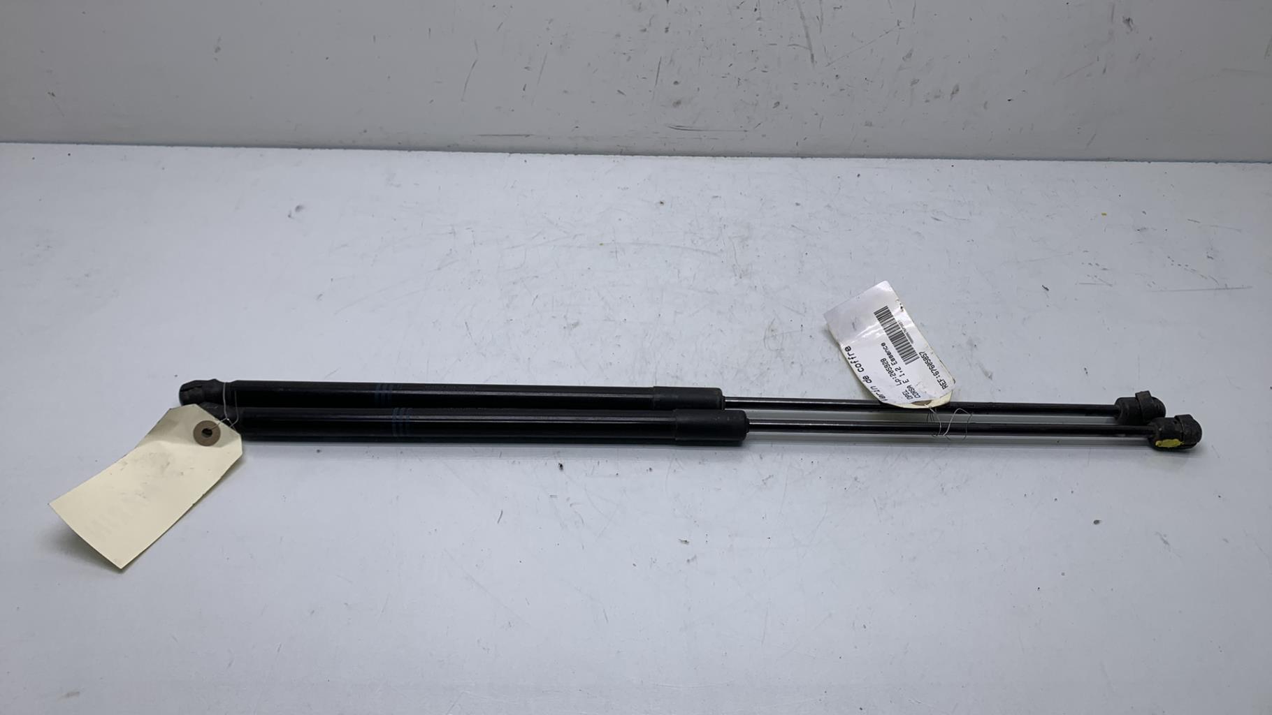 Verin de coffre OPEL CORSA E Essence - 1