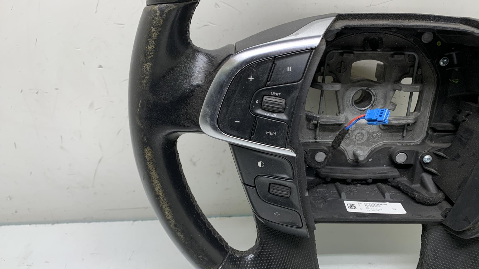 Volant CITROEN C4 2 PHASE 1 Diesel - 1