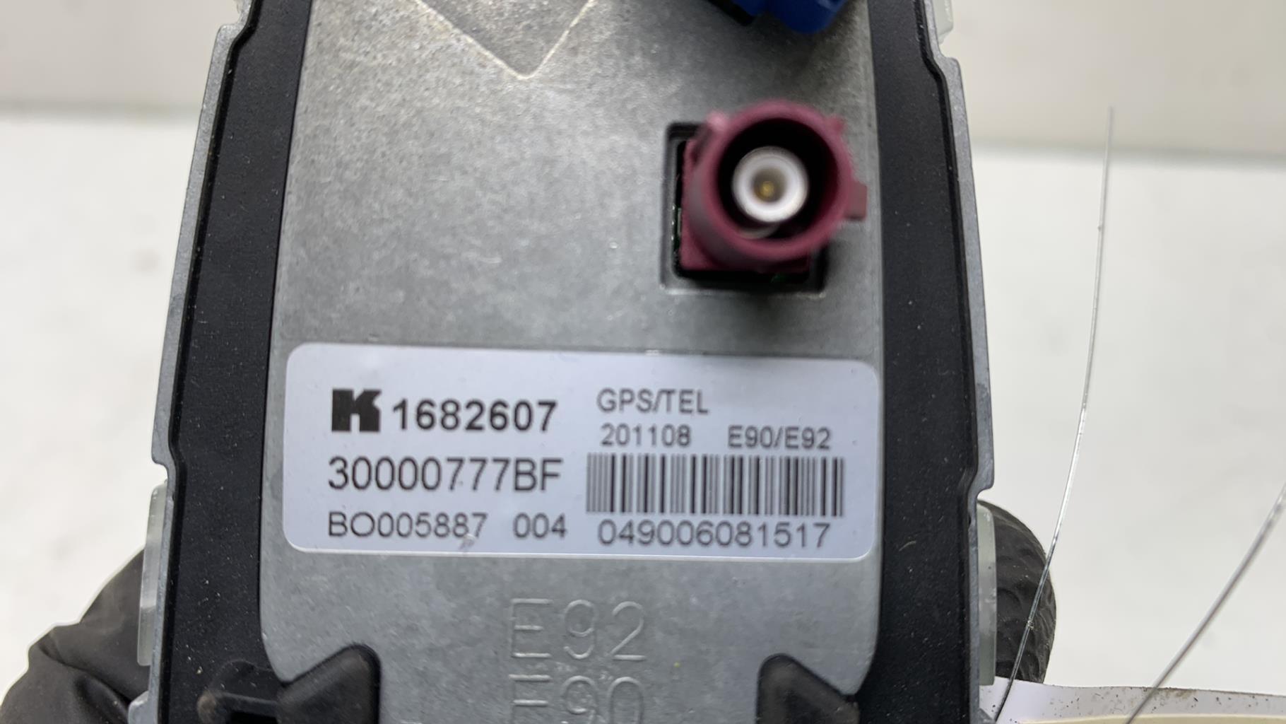 Antenne BMW SERIE 3 E90 PHASE 2 Diesel - 1