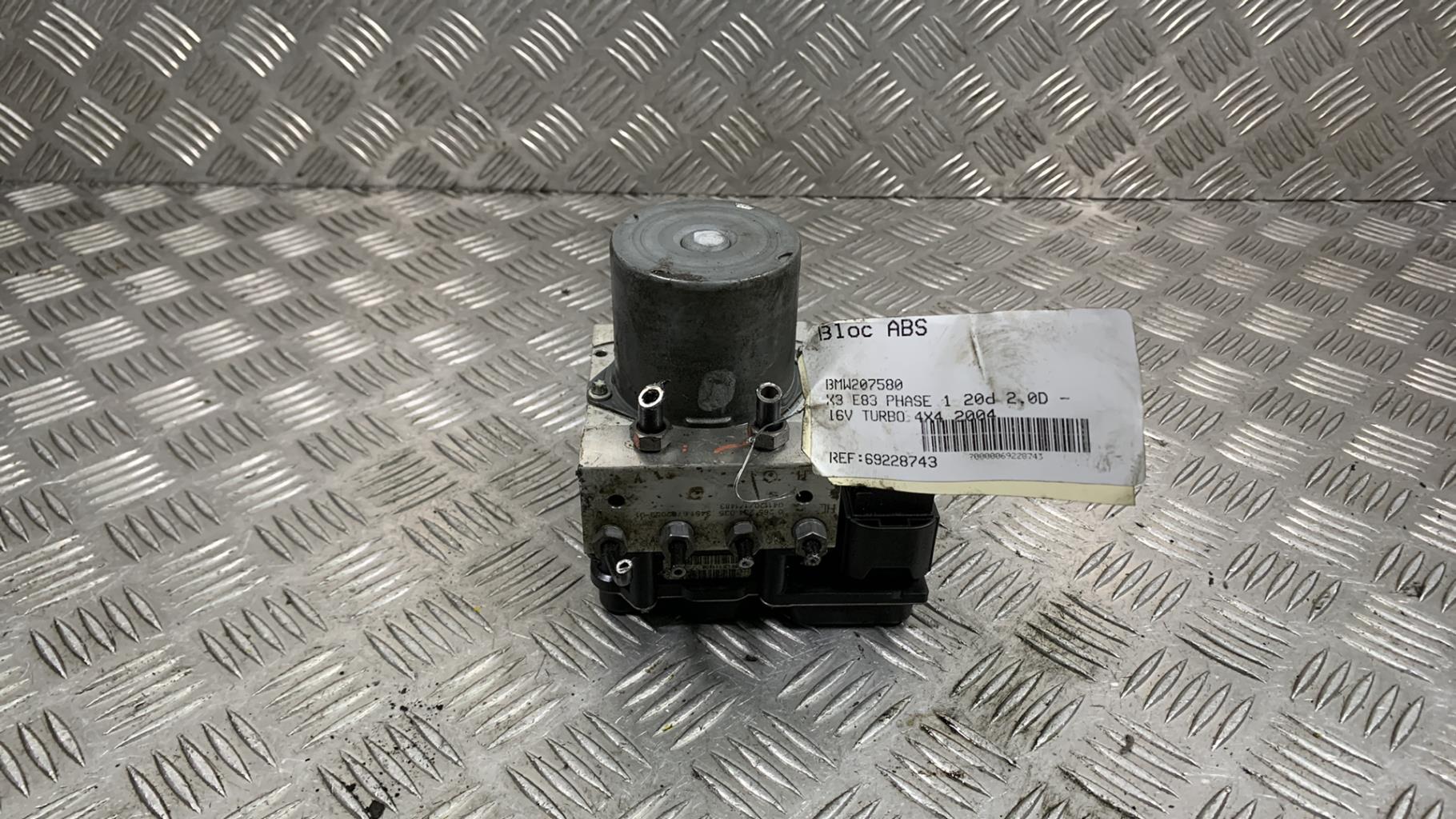 Bloc ABS (freins anti-blocage) BMW X3 E83 PHASE 1 Diesel - 1