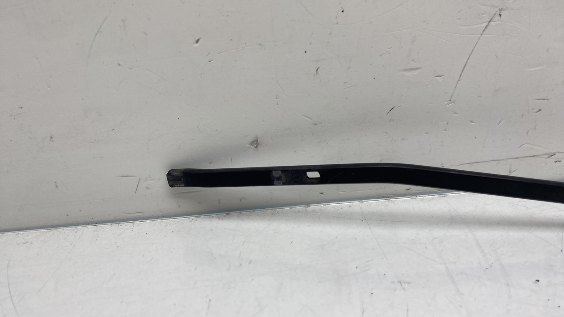 Braccio tergicristallo anteriore sinistro PEUGEOT EXPERT 3 PHASE 1 Diésel - 1