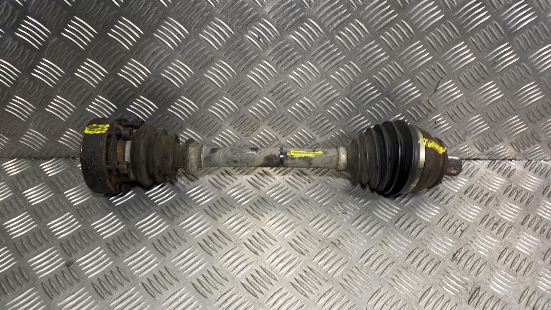 Giunto cardanico albero di trasmissione sinistro VOLKSWAGEN TRANSPORTER 4 PHASE 1 Diésel - 1