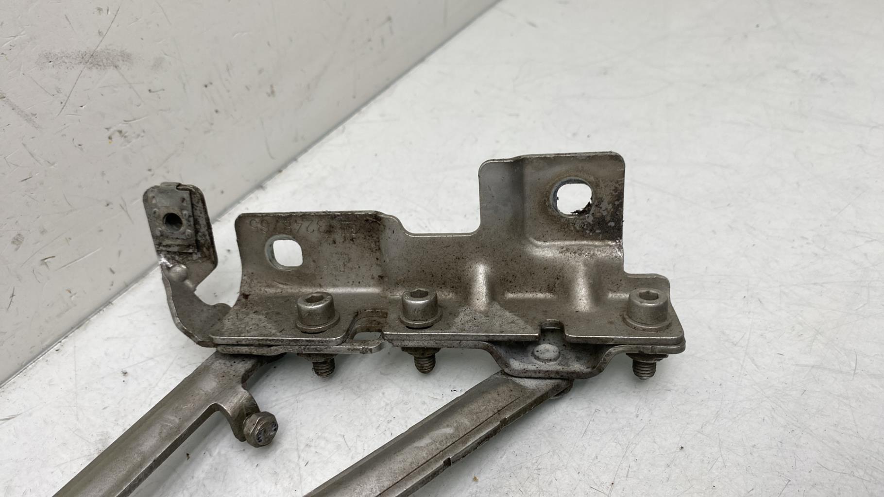 Charniere de capot OPEL INSIGNIA 1 PHASE 1 BREAK Diesel - 1