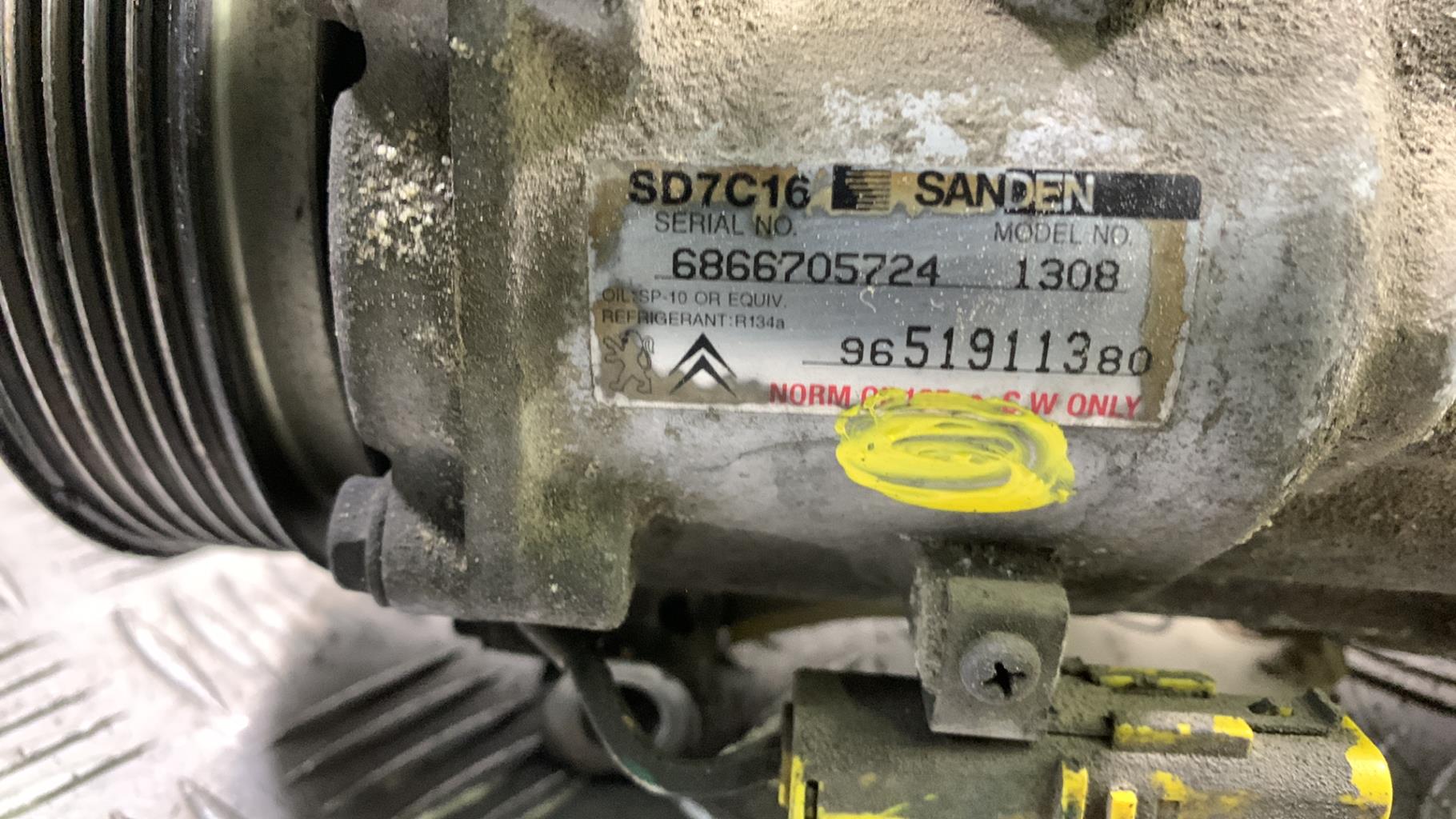 Compressore clima CITROEN C4 GRAND PICASSO 1 Diésel - 1