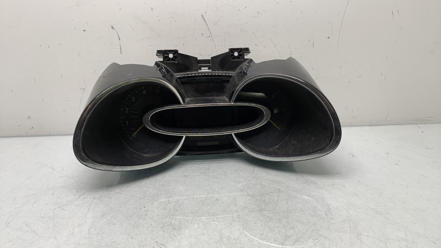 Compteur RENAULT CLIO 4 PHASE 1 Diesel - 1