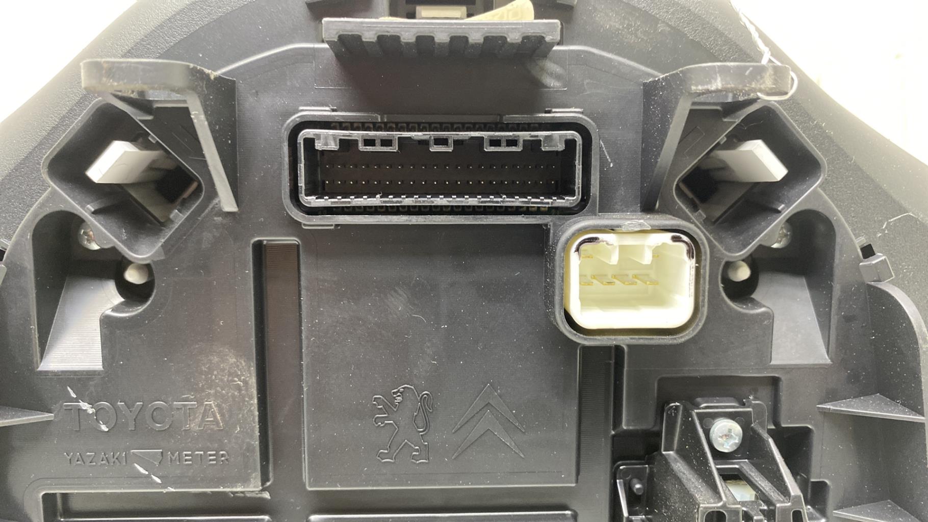 Compteur CITROEN C1 2 Essence - 1