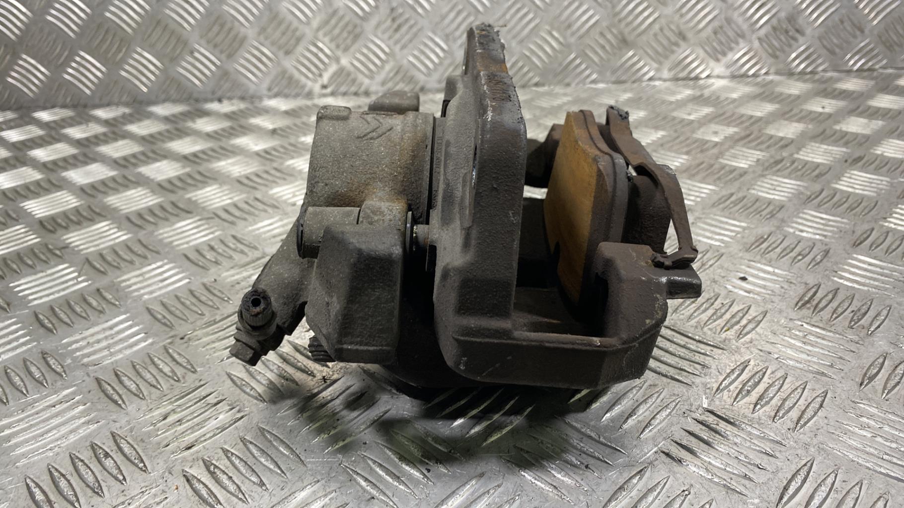 Pinza freni anteriore sinistra PEUGEOT 3008 2 PHASE 1 Gasolina - 1