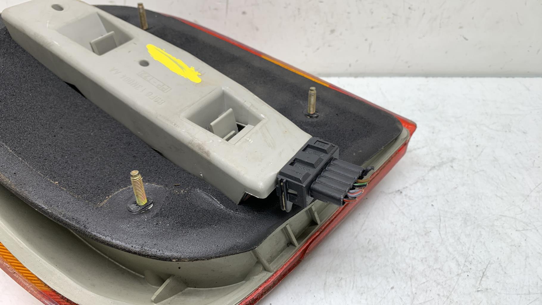 Fanale posteriore principale destro (luci) FORD FIESTA 3 PHASE 2 Gasolina - 1