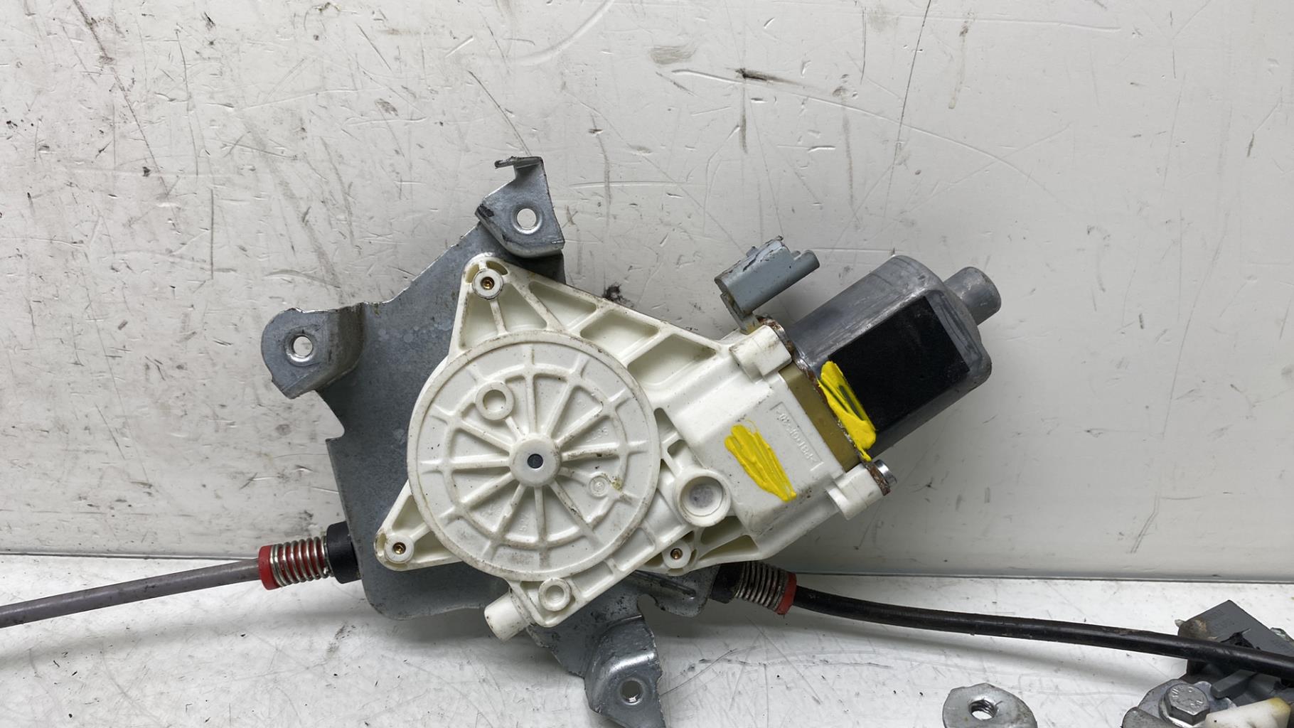 Alzacristalli elettrico anteriore destro NISSAN MICRA 3 PHASE 2 Gasolina - 1