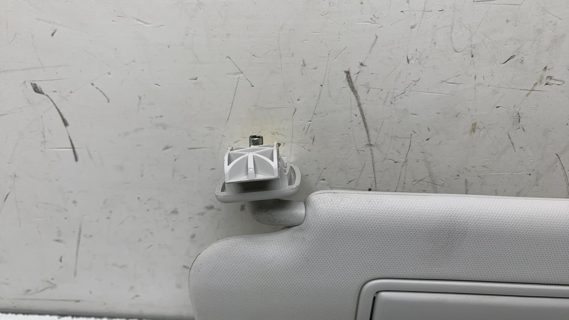 Visiera parasole sinistra FORD FIESTA 7 Gasolina - 1