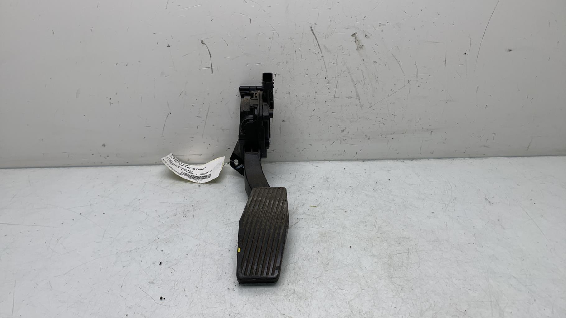 Pedale acceleratore OPEL INSIGNIA 1 PHASE 1 BREAK Diésel - 1