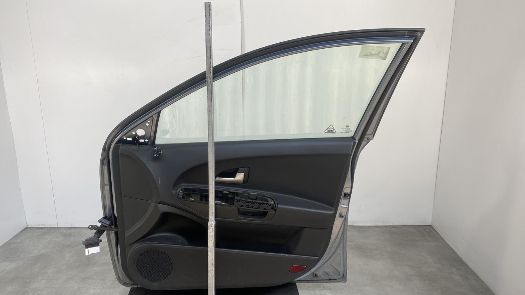 Portiera anteriore destra KIA CEE-D 1 PHASE 1 Diésel - 1