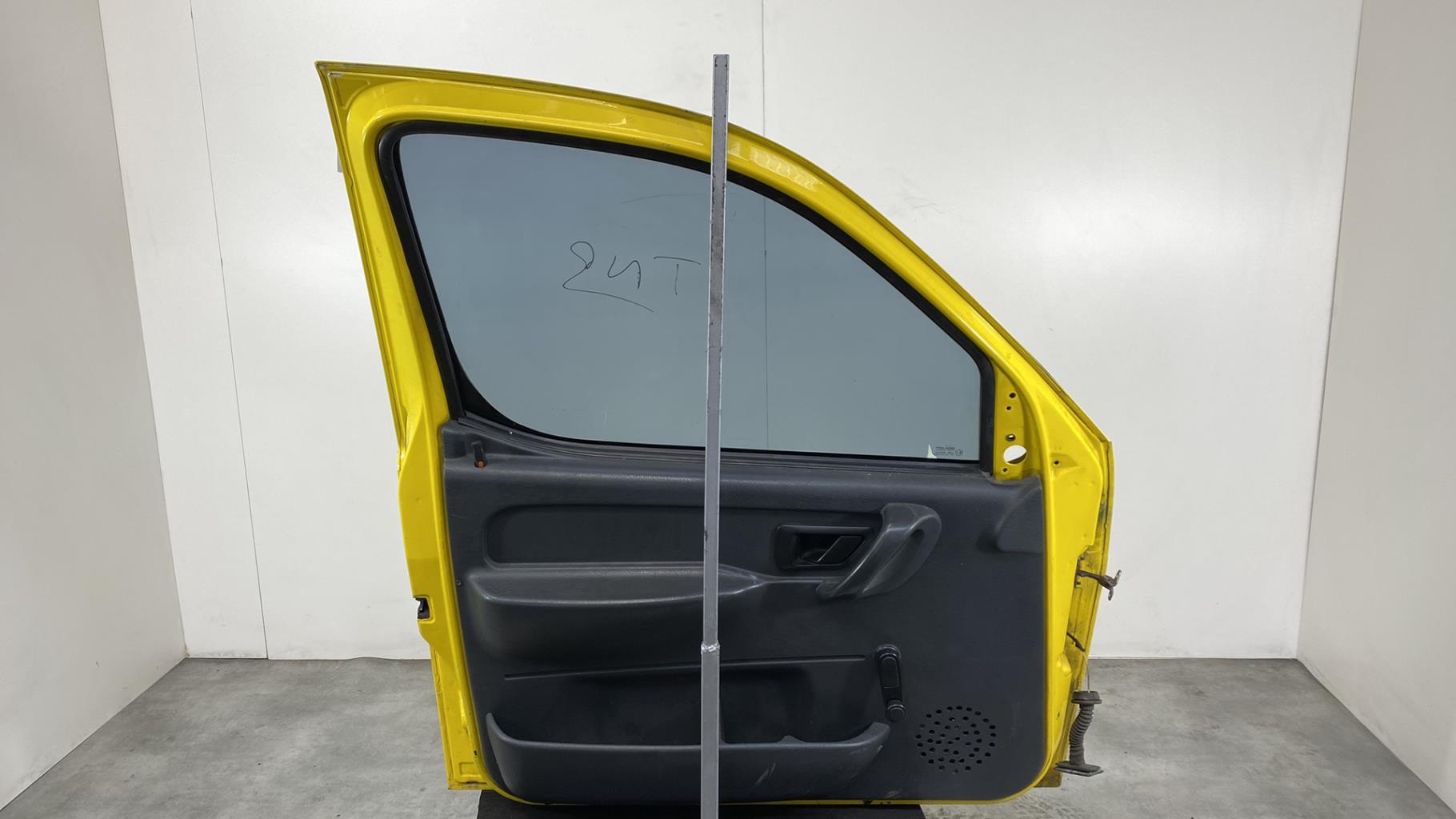 Portiera anteriore sinistra CITROEN BERLINGO 1 PHASE 1 Diésel - 1