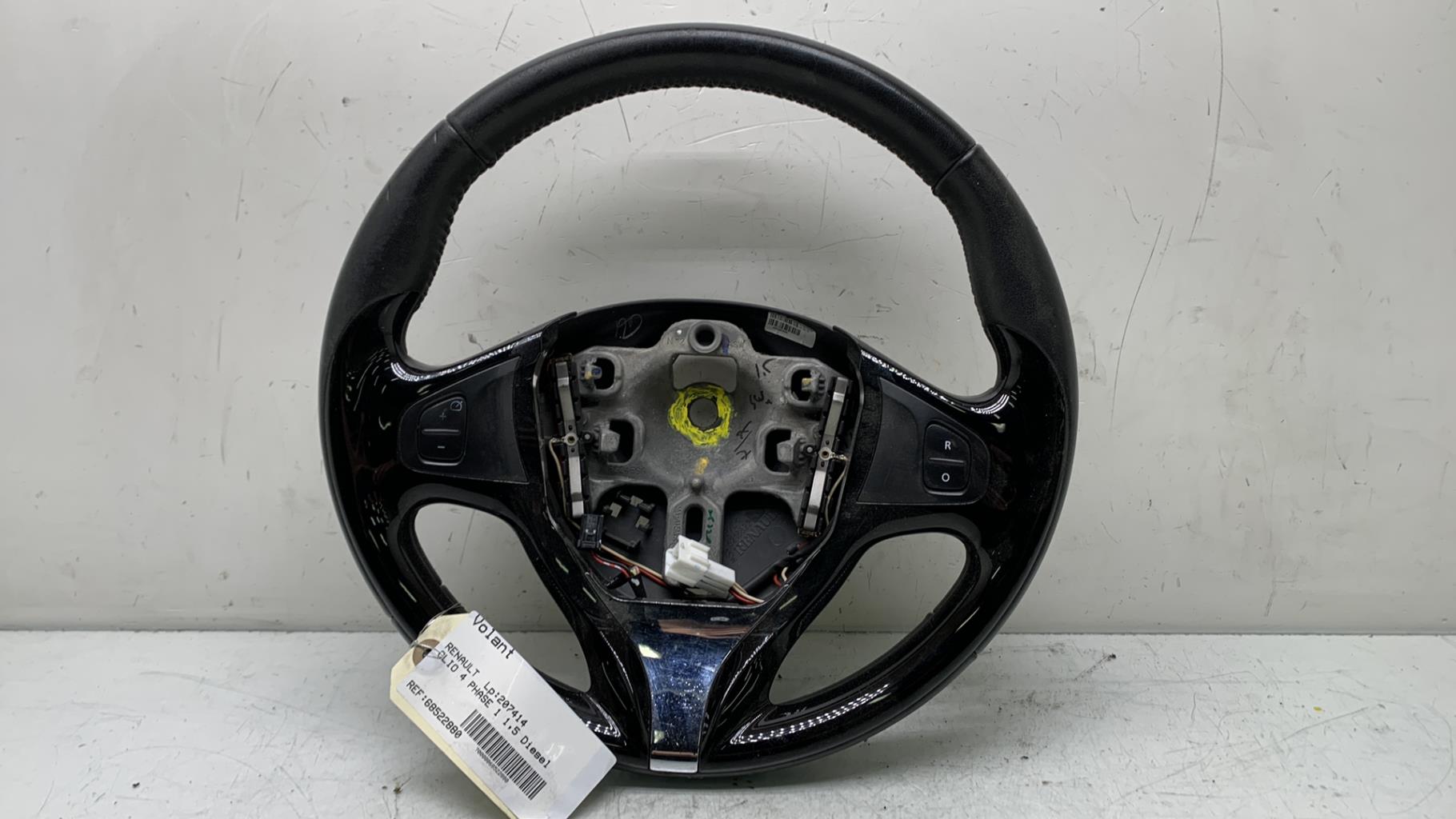 Volant RENAULT CLIO 4 PHASE 1 Diesel - 1