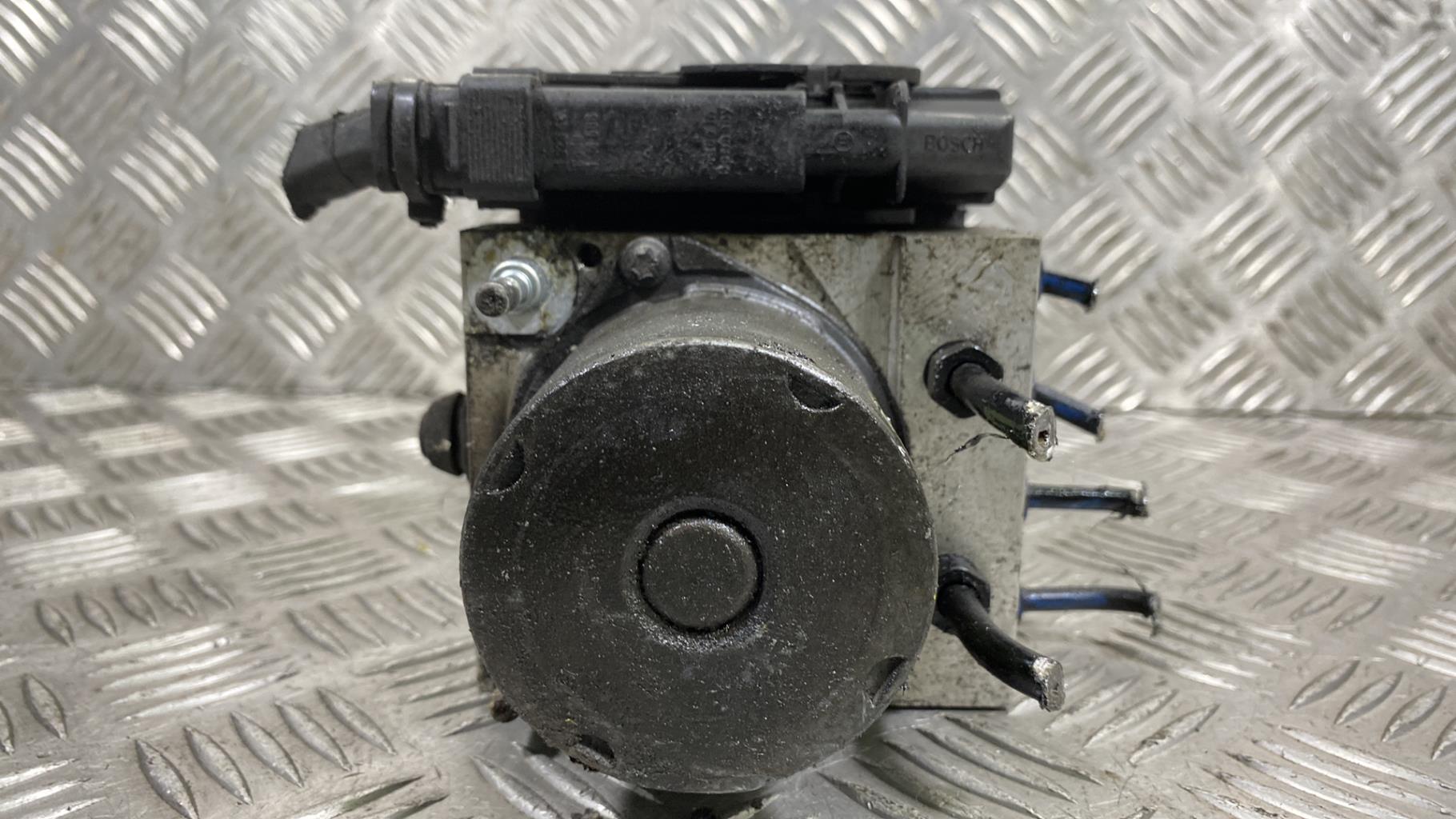 Blocco ABS (antibloccaggio freni) HYUNDAI I 30 1 PHASE 1 BREAK Diésel - 1