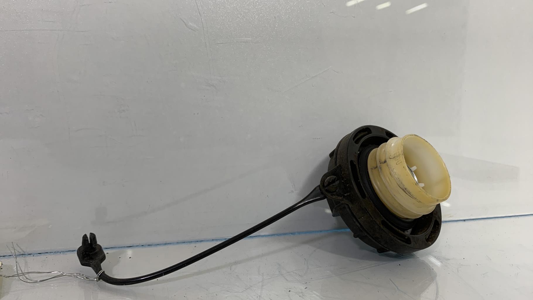 Bouchon de carburant KIA PICANTO 1 PHASE 2 Essence - 1