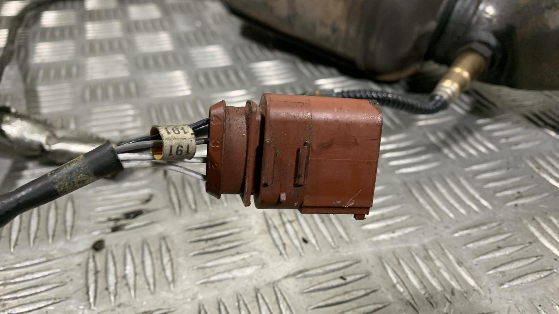 Catalizzatore (scarico) VOLKSWAGEN PASSAT 4 PHASE 2 Gasolina - 1