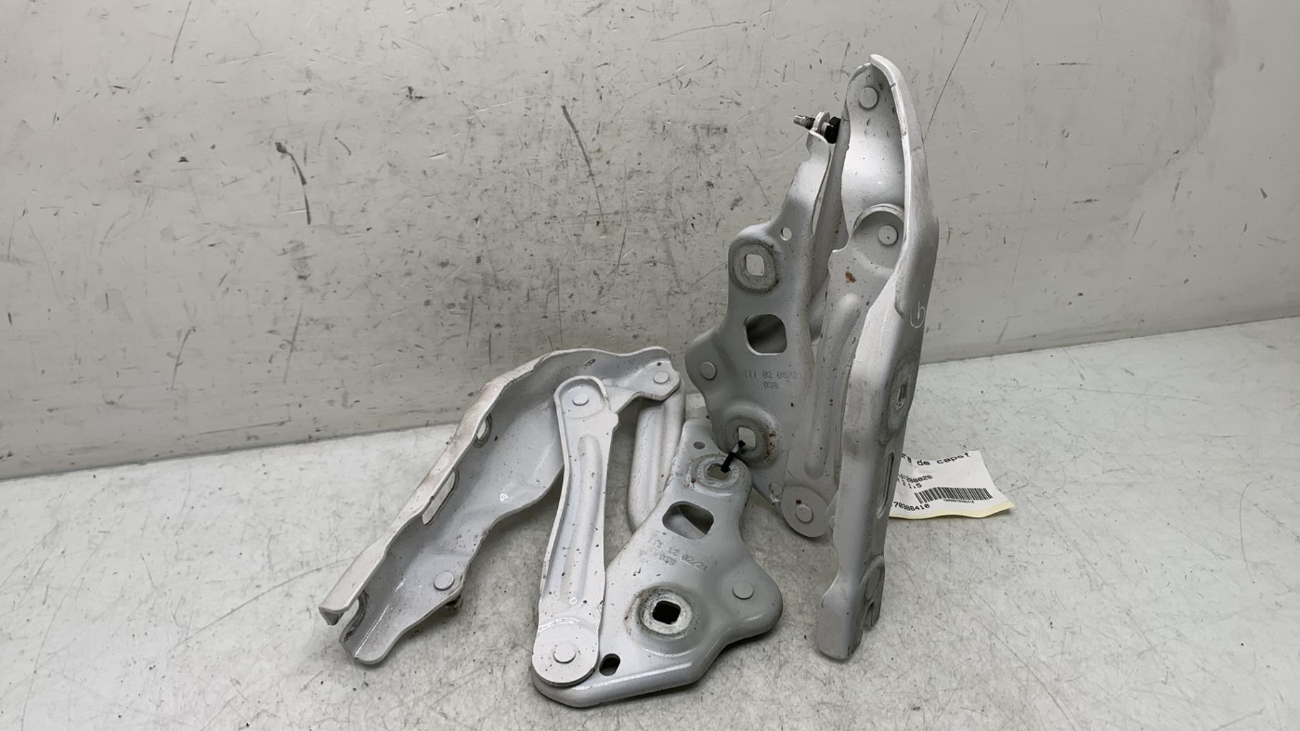 Charniere de capot SKODA OCTAVIA 3 PHASE 2 BREAK Diesel - 1