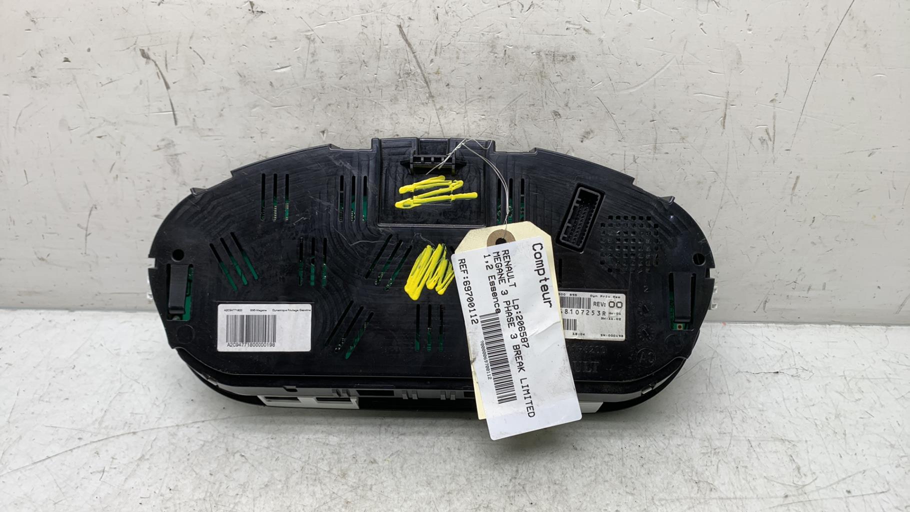 Compteur RENAULT MEGANE 3 PHASE 3 BREAK Essence - 1