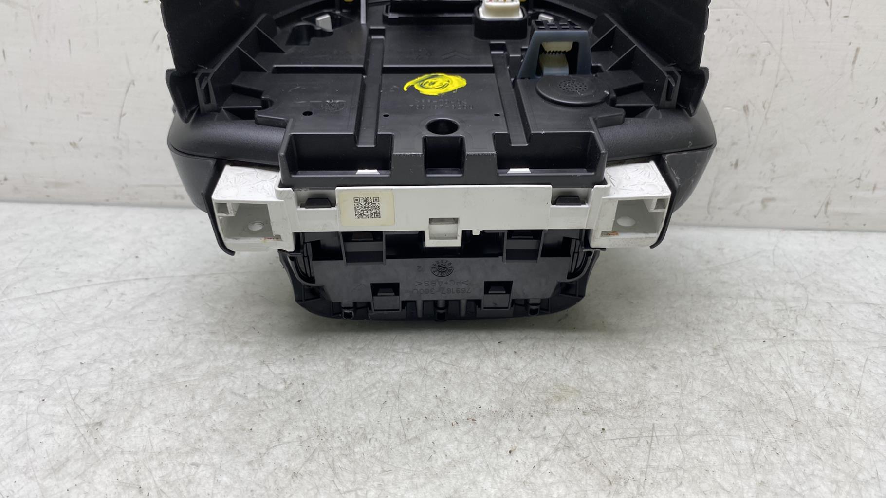 Compteur CITROEN C1 2 Essence - 1