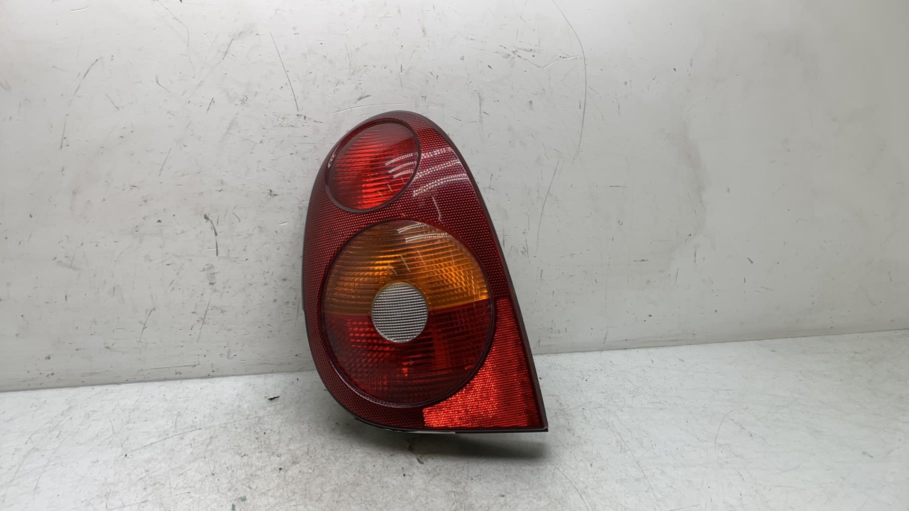 Fanale posteriore principale destro (luci) RENAULT MEGANE 1 PHASE 2 COUPE Diésel - 1