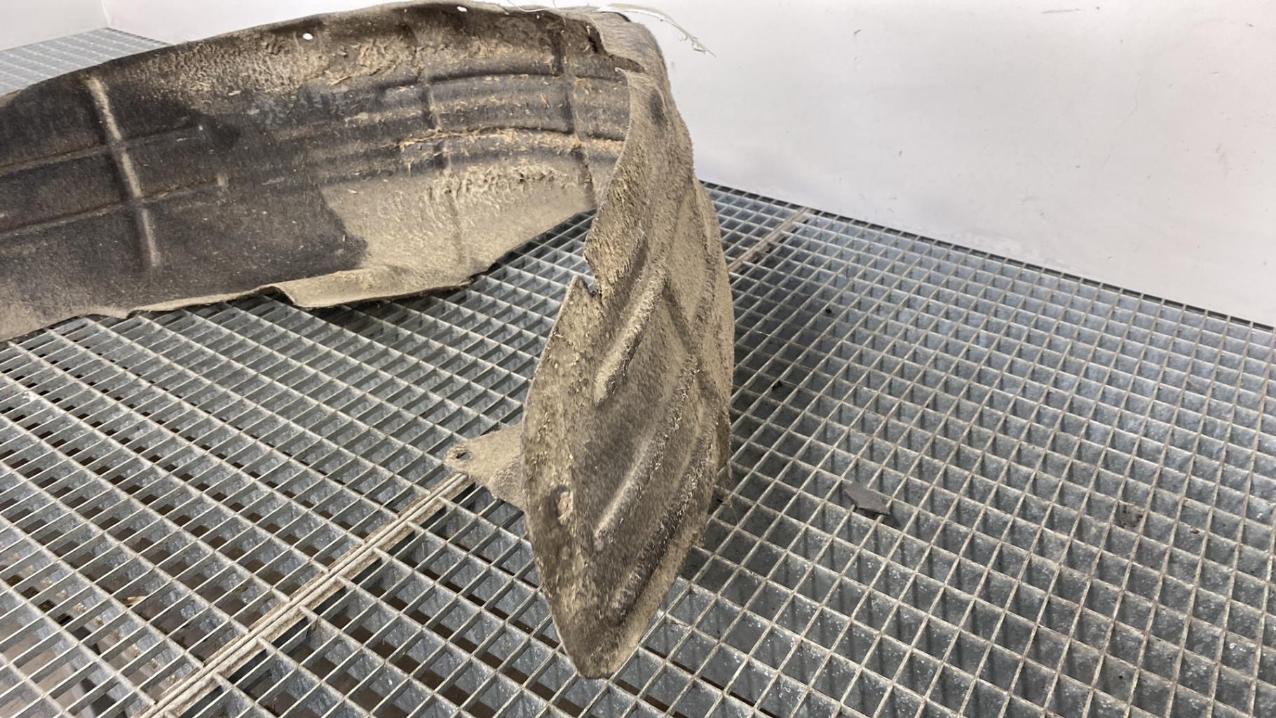 Pare boue arriere gauche FORD C-MAX 1 PHASE 2 Diesel - 1