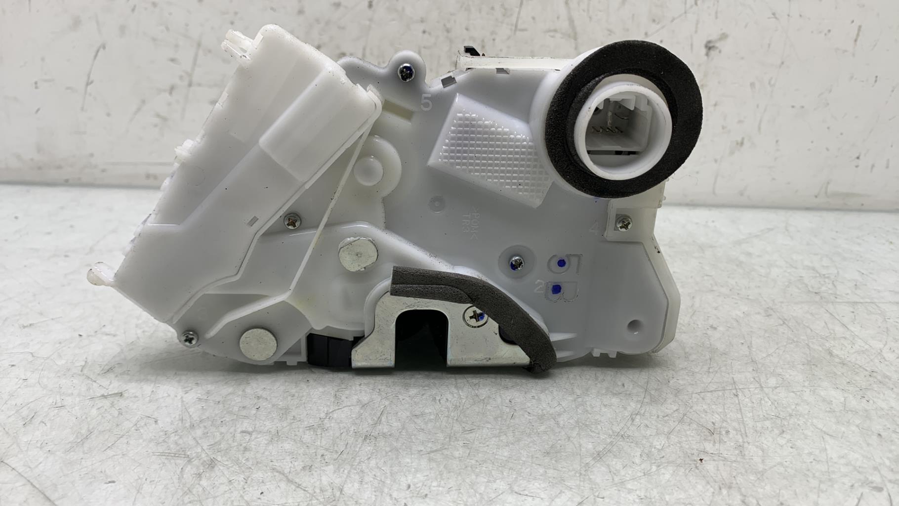 Serratura anteriore destra TOYOTA YARIS 3 PHASE 1 Gasolina/Híbrido - 1