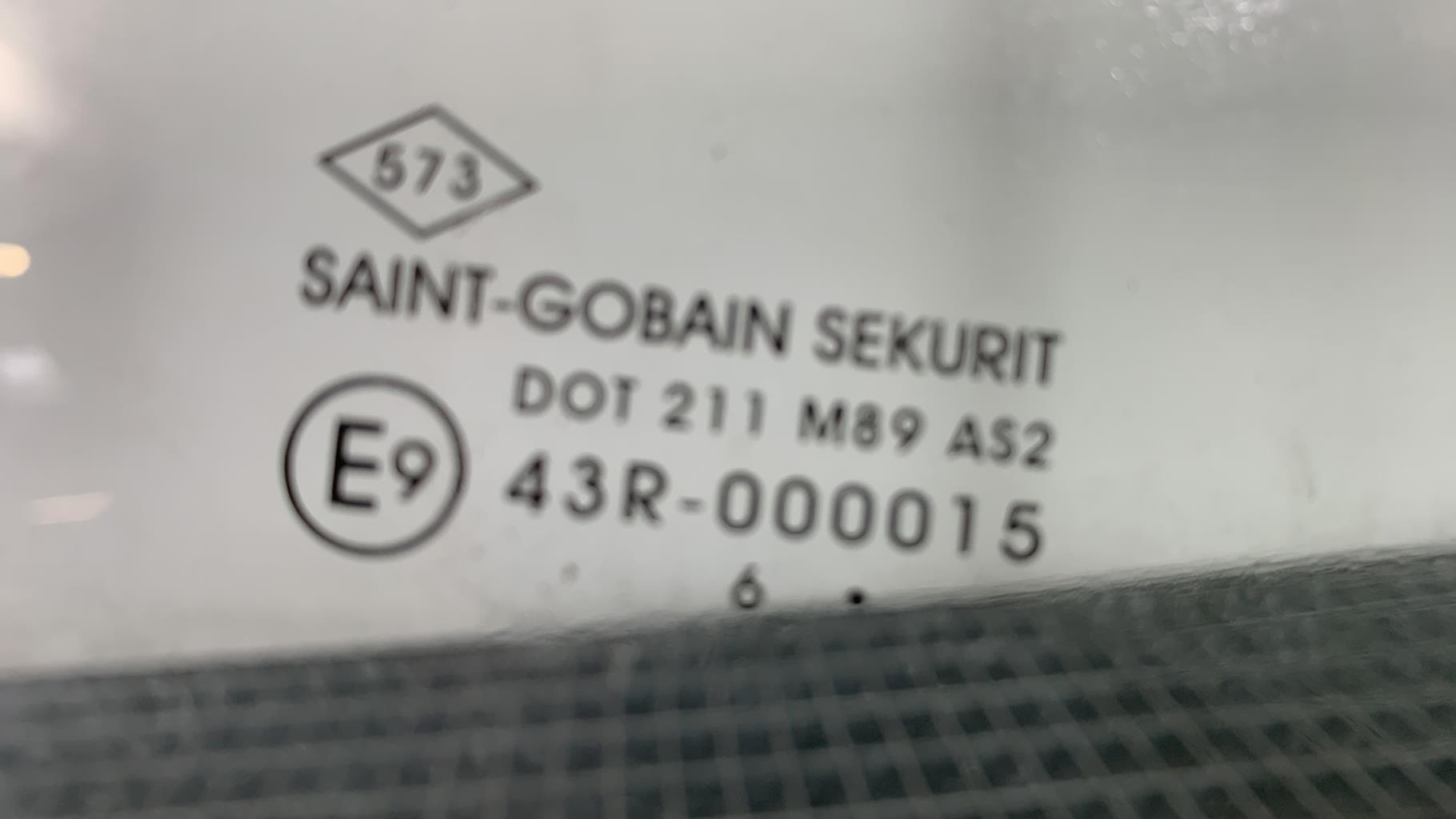 Vitre avant droit DACIA DOKKER PHASE 1 Diesel - 1
