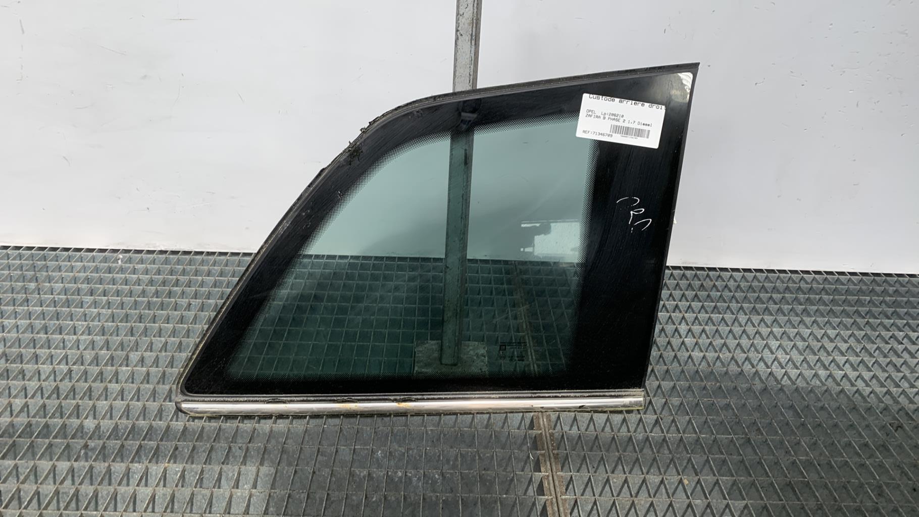 Ventanilla triangular trasera derecha OPEL ZAFIRA B PHASE 2 Diésel - 1