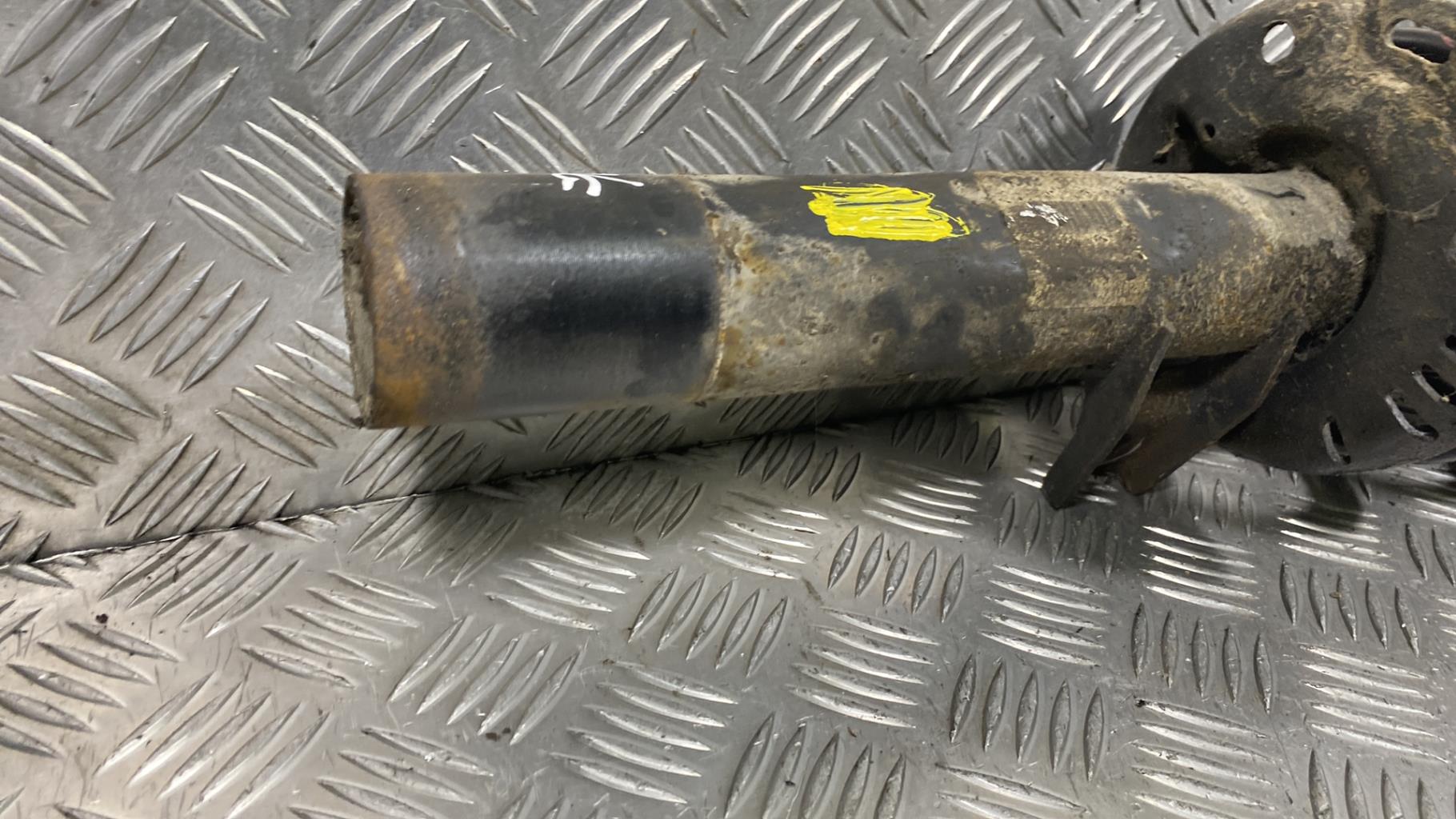 Ammortizzatore anteriore sinistro AUDI A3 2 PHASE 1 Diésel - 1