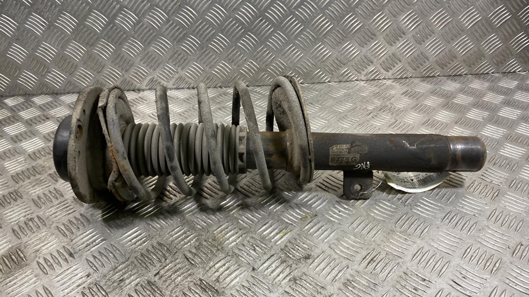 Ammortizzatore anteriore sinistro PEUGEOT 206 PHASE 2 BREAK Diésel - 1