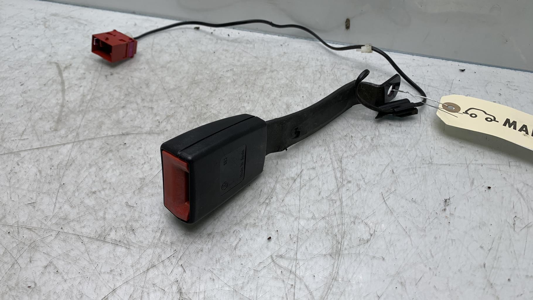 Aggancio cintura sicurezza anteriore destro SEAT IBIZA 4 PHASE 1 COUPE Diésel - 1