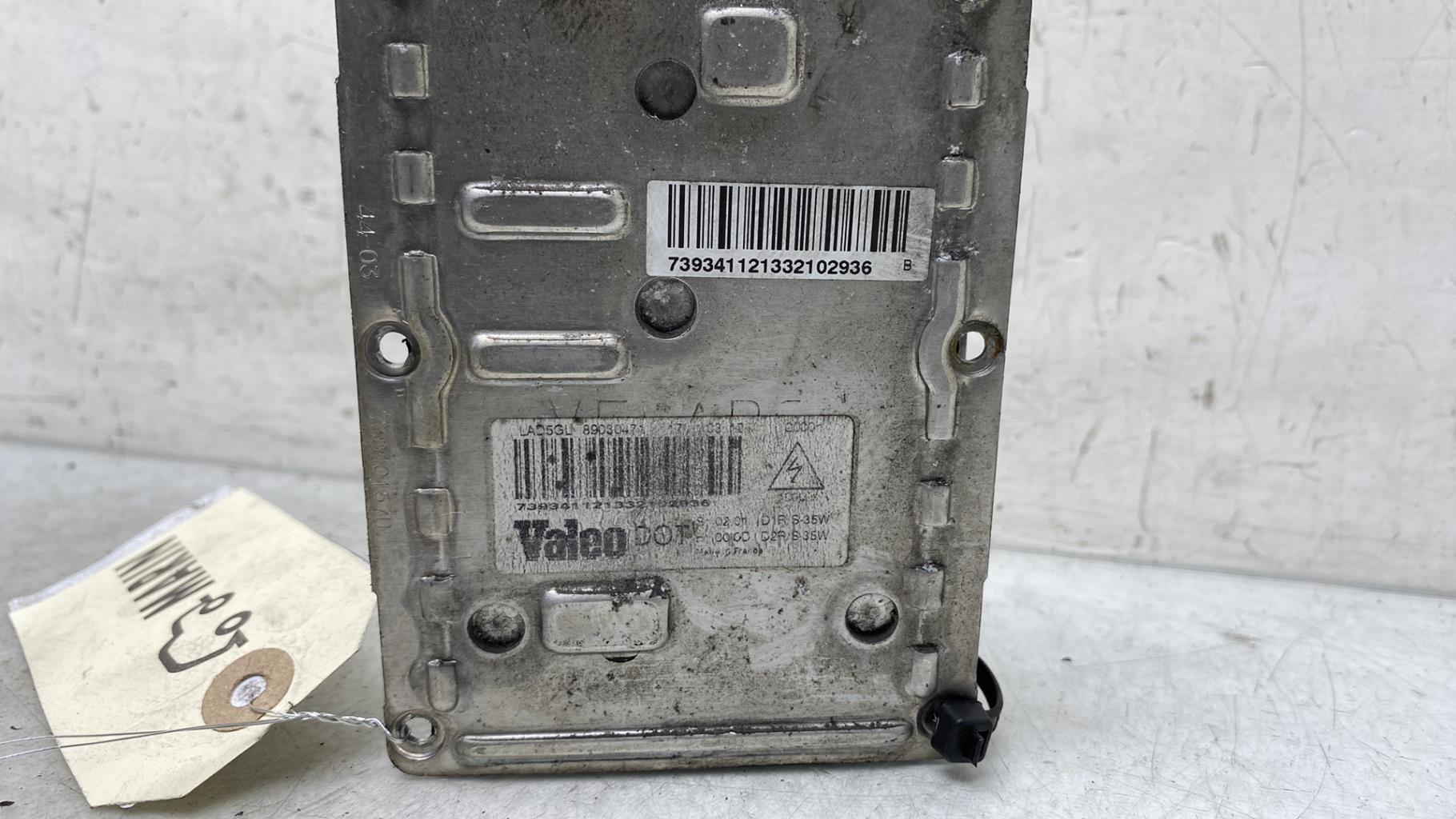 Boitier xenon RENAULT LAGUNA 2 PHASE 1 Diesel - 1