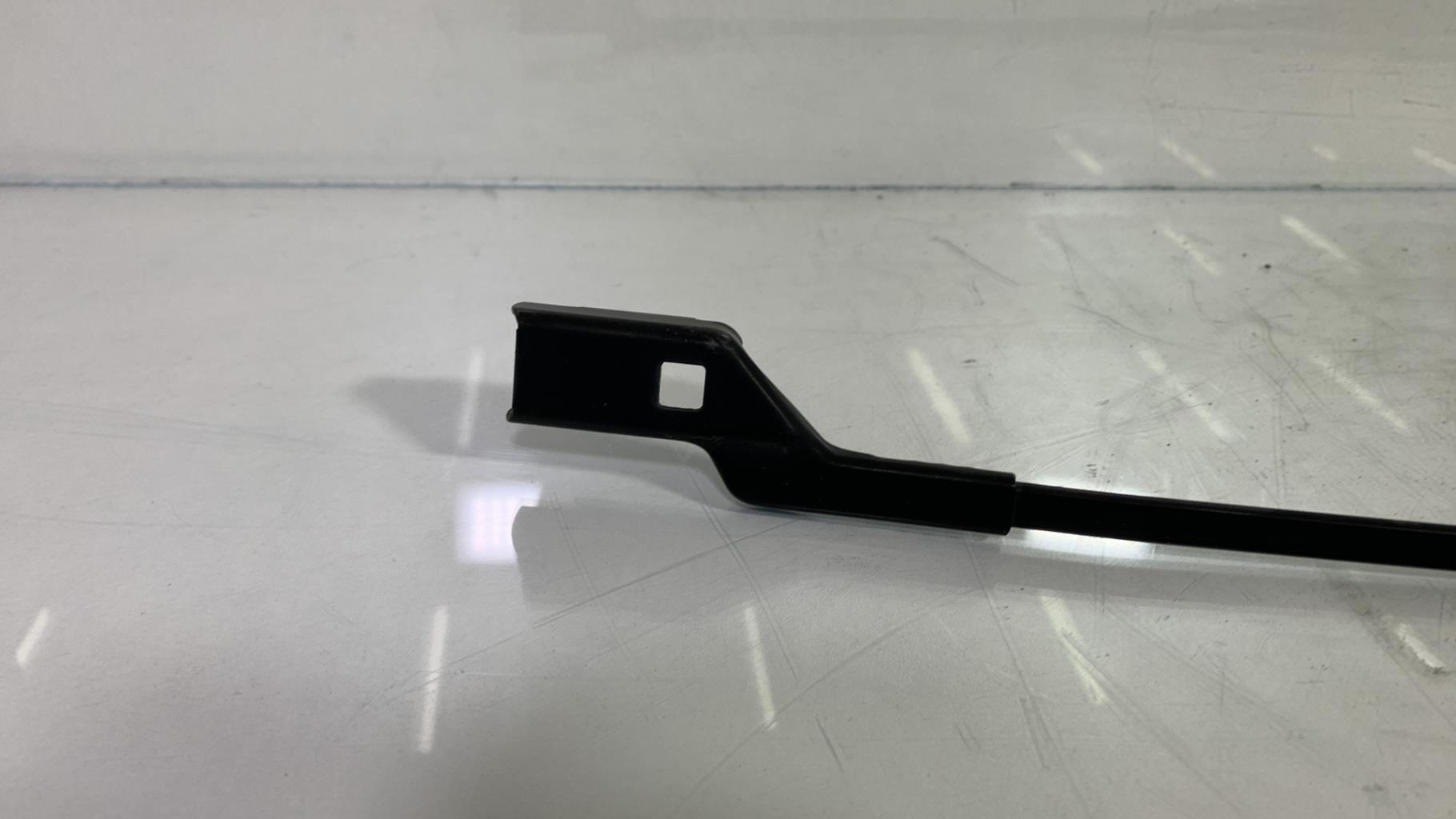 Braccio tergicristallo anteriore destro PEUGEOT 308 2 PHASE 1 Diésel - 1