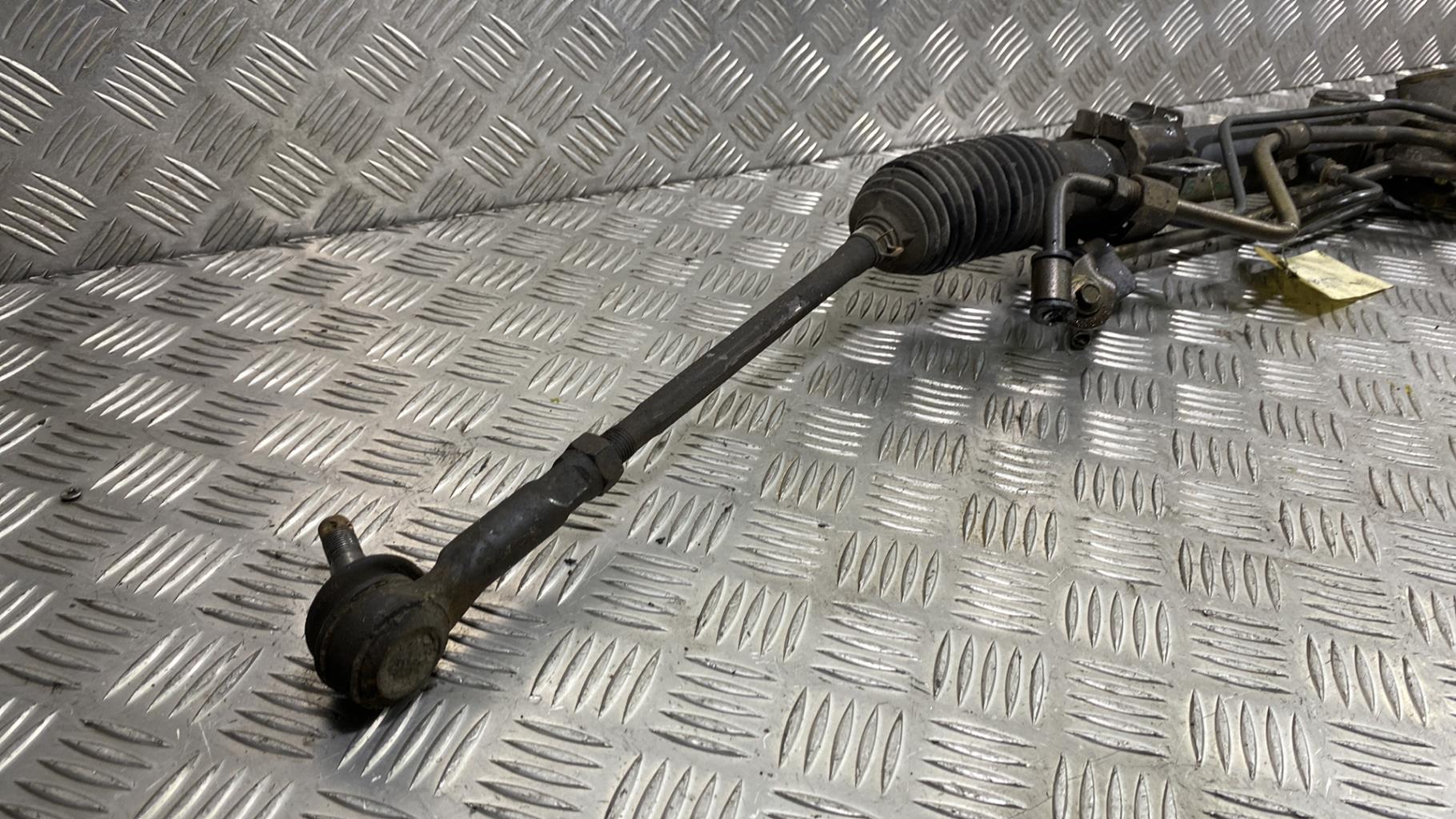 Cremaillere assistee MAZDA 323 6  - 1