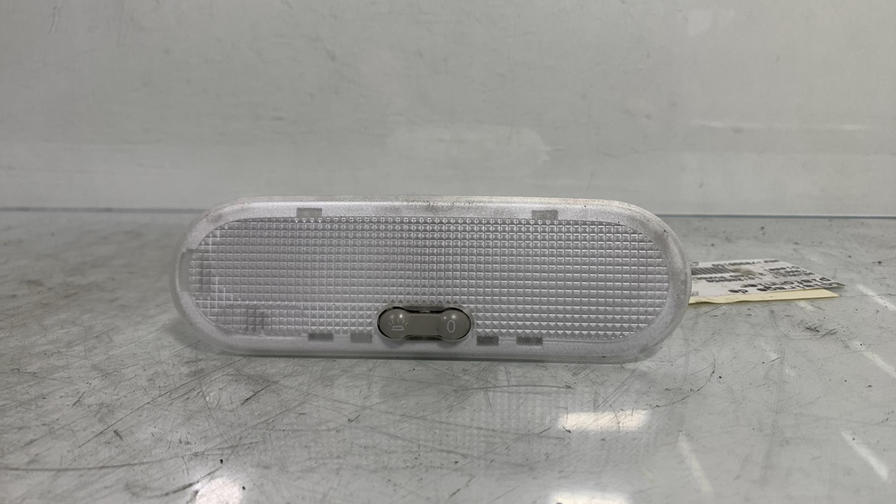 Eclairage de plafonnier RENAULT TRAFIC 3 LONG PHASE 1 Diesel - 1