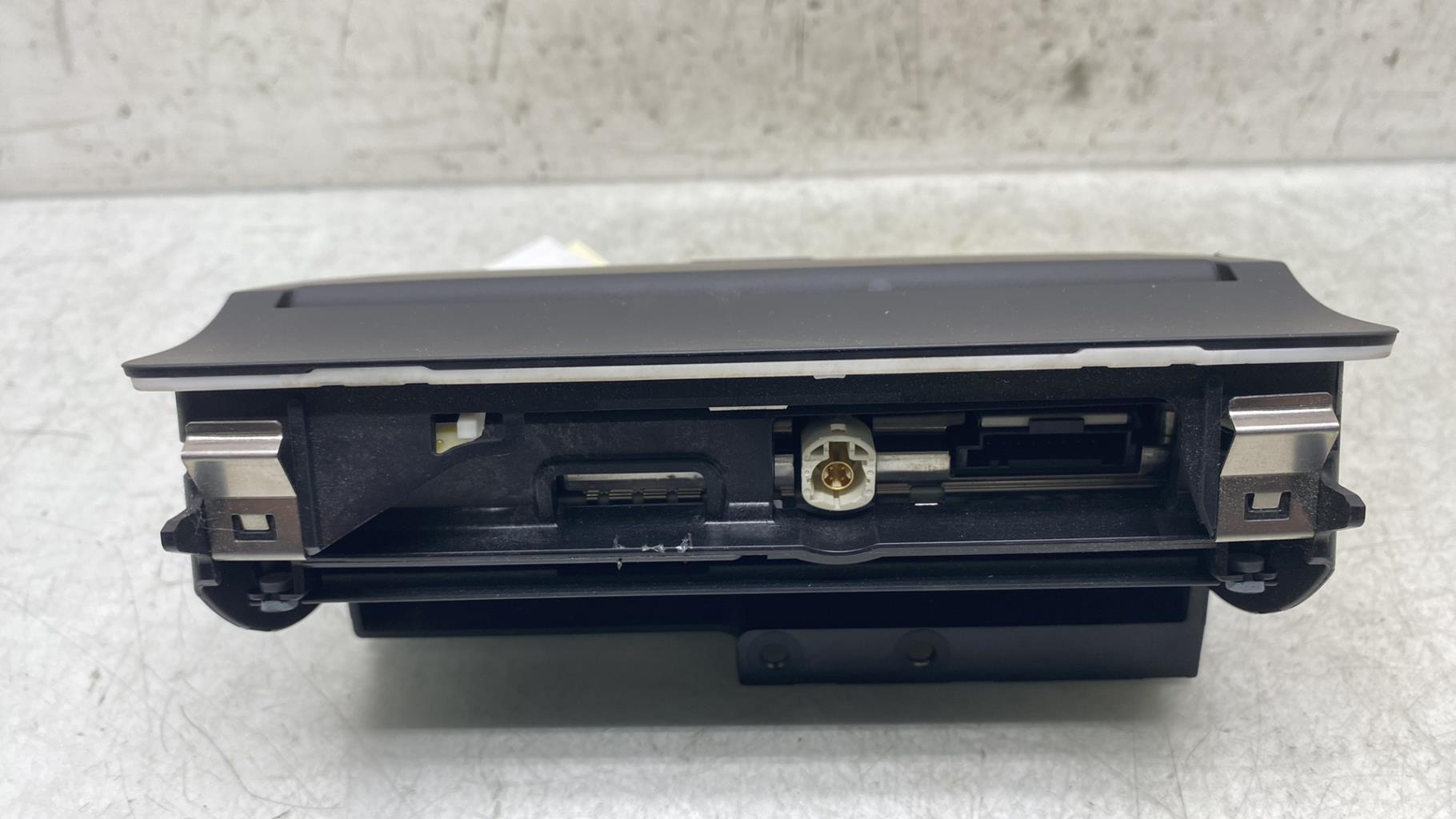 Ecran GPS AUDI A1 1 PHASE 1 Diesel - 1