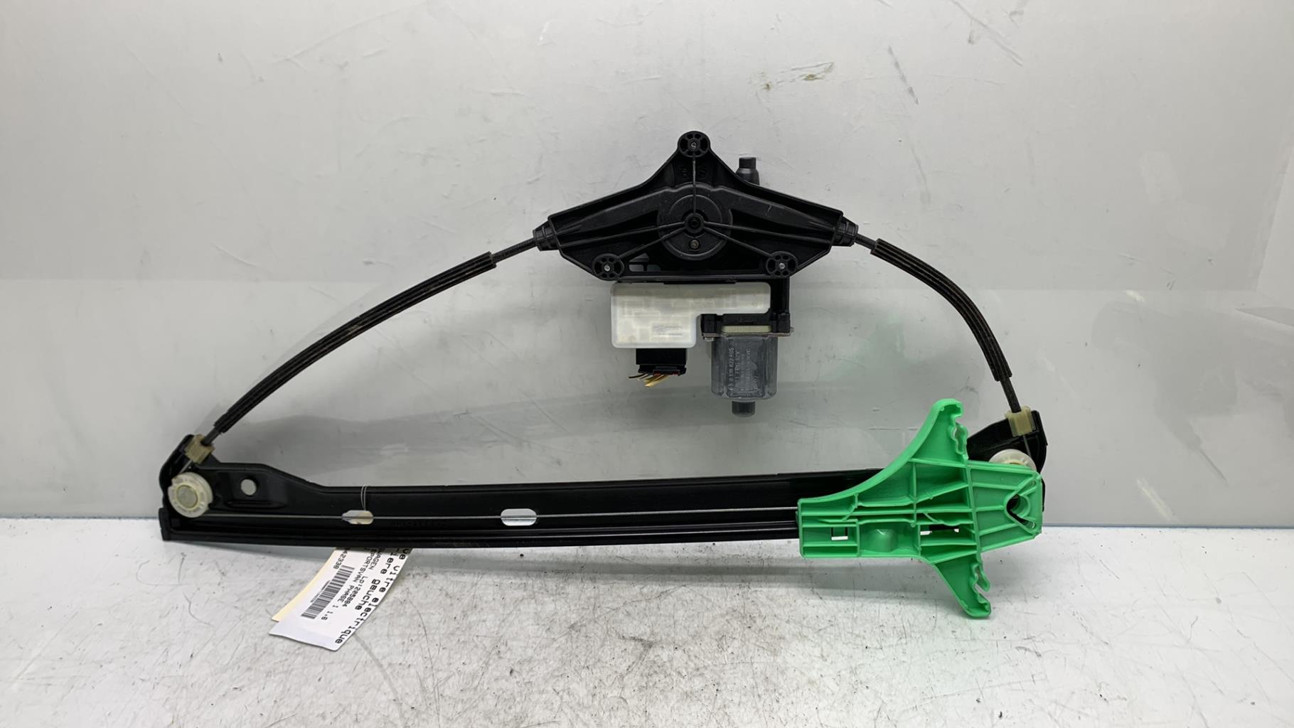 Alzacristalli elettrico posteriore sinistro VOLKSWAGEN GOLF SPORTSVAN PHASE 1 Diésel - 1