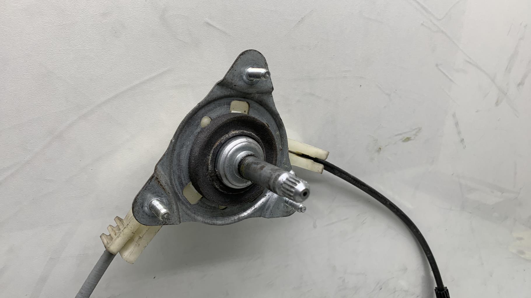 Alzacristalli manuale posteriore destro CITROEN C3 3 PHASE 1 Gasolina - 1