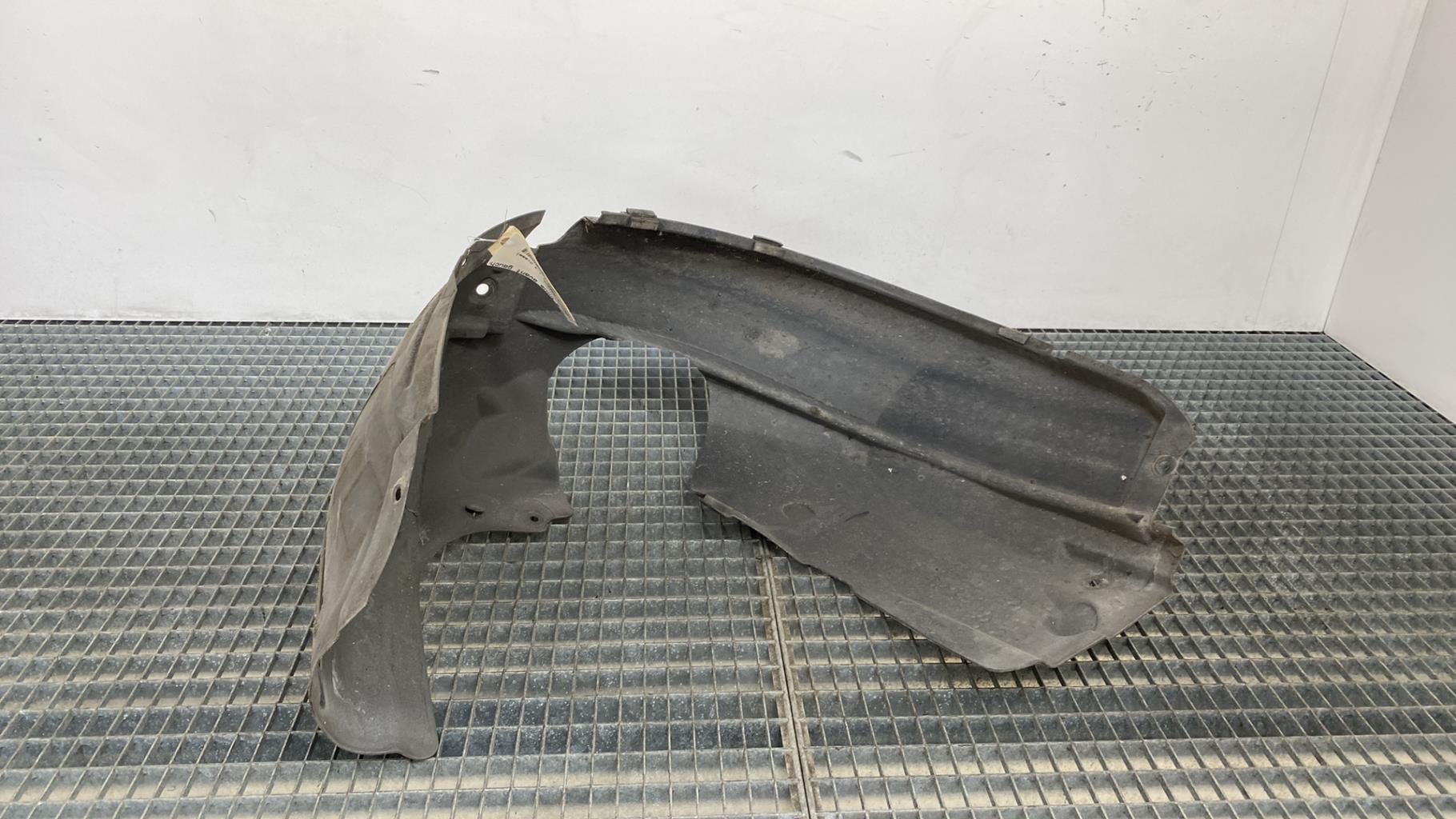 Parasale anteriore sinistro FORD FIESTA 6 PHASE 1 Diésel - 1