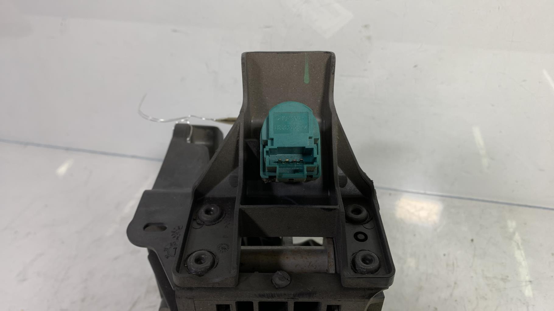 Pedale d'embrayage RENAULT TRAFIC 3 LONG PHASE 1 Diesel - 1