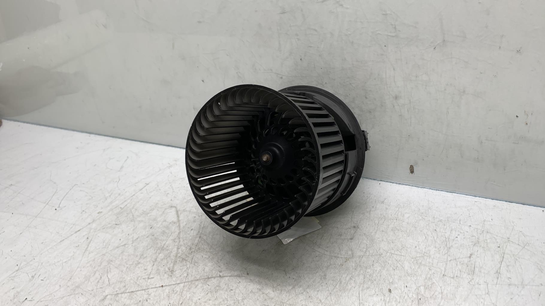 Pulseur d'air CITROEN C3 3 PHASE 1 Essence - 1