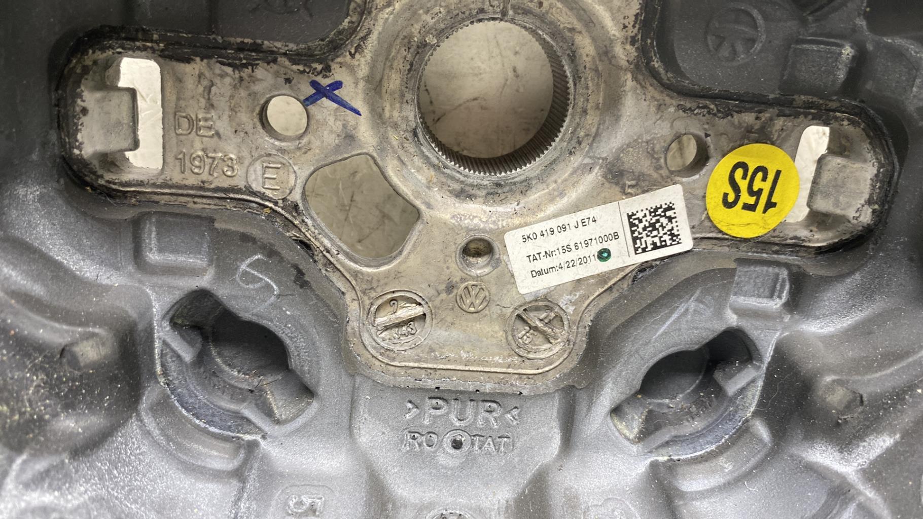 Volant VOLKSWAGEN GOLF 6 Diesel - 1