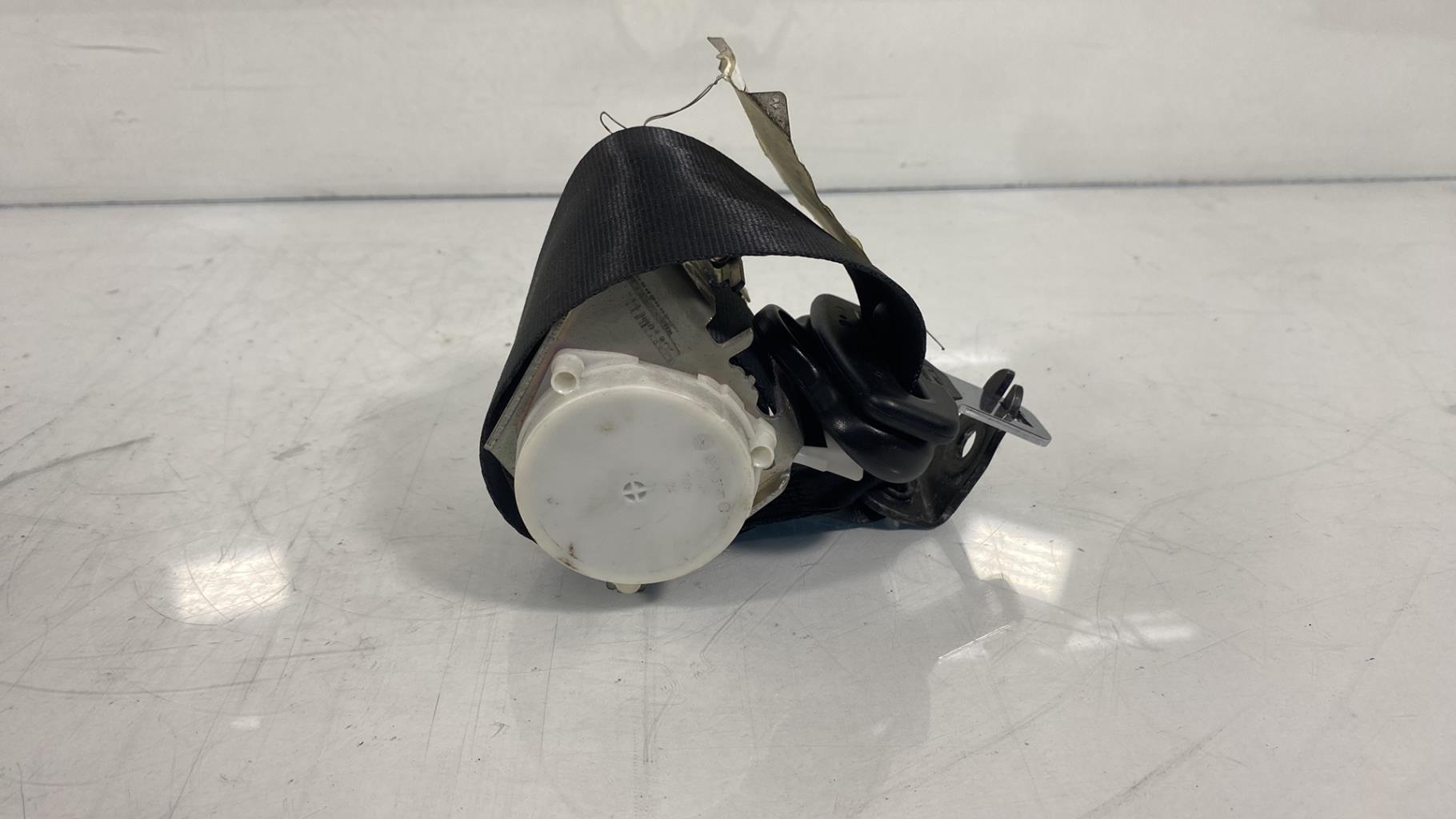 Cintura di sicurezza posteriore destra FORD FIESTA 6 PHASE 1 Diésel - 1