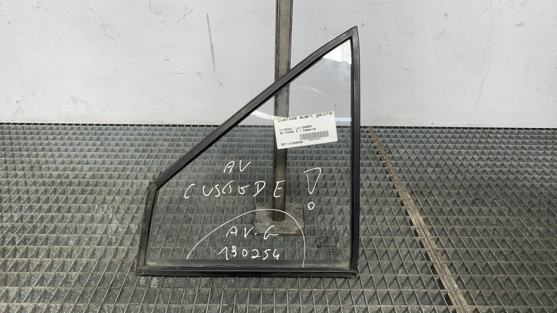 Custode avant gauche (porte) CITROEN AX PHASE 2 Essence - 1