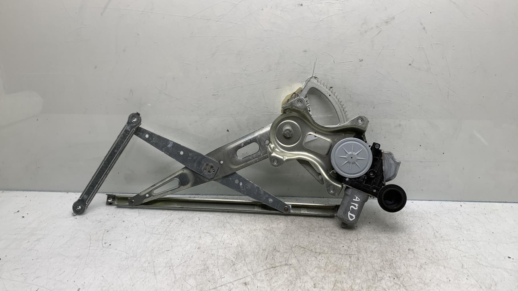 Alzacristalli elettrico posteriore destro TOYOTA PRIUS 3 PHASE 1 Gasolina/Híbrido - 1