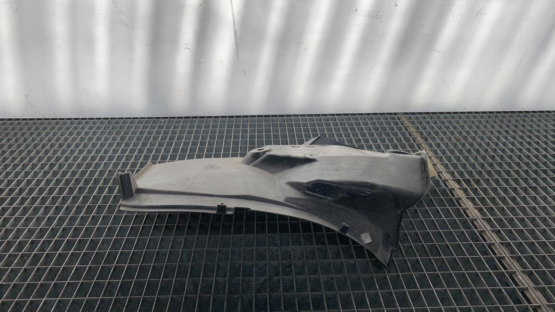 Parasale posteriore destro DACIA SANDERO 3 Gasolina - 1